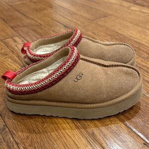 UGG Brown Suede Tazz Slippers with Red Accent